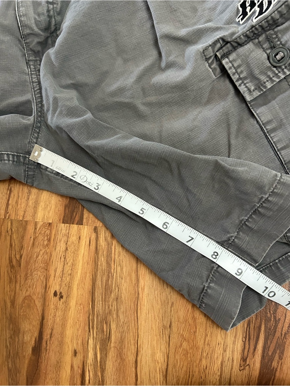Vintage Y2K Harley Davison Embroidered Cargo Shorts Grey Mens Size 32 - Picture 13 of 13